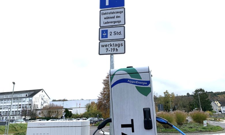 Ladesäule Aggerenergie Elektroautos Bergneustadt